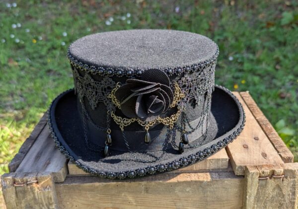 Chapeau Rose Noire